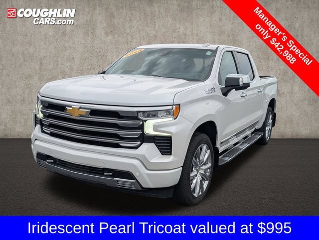 2023 Chevrolet Silverado 1500 — interior view